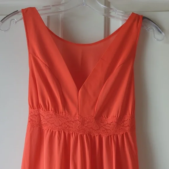 Vintage Orange Nightie - Picture 2 of 8